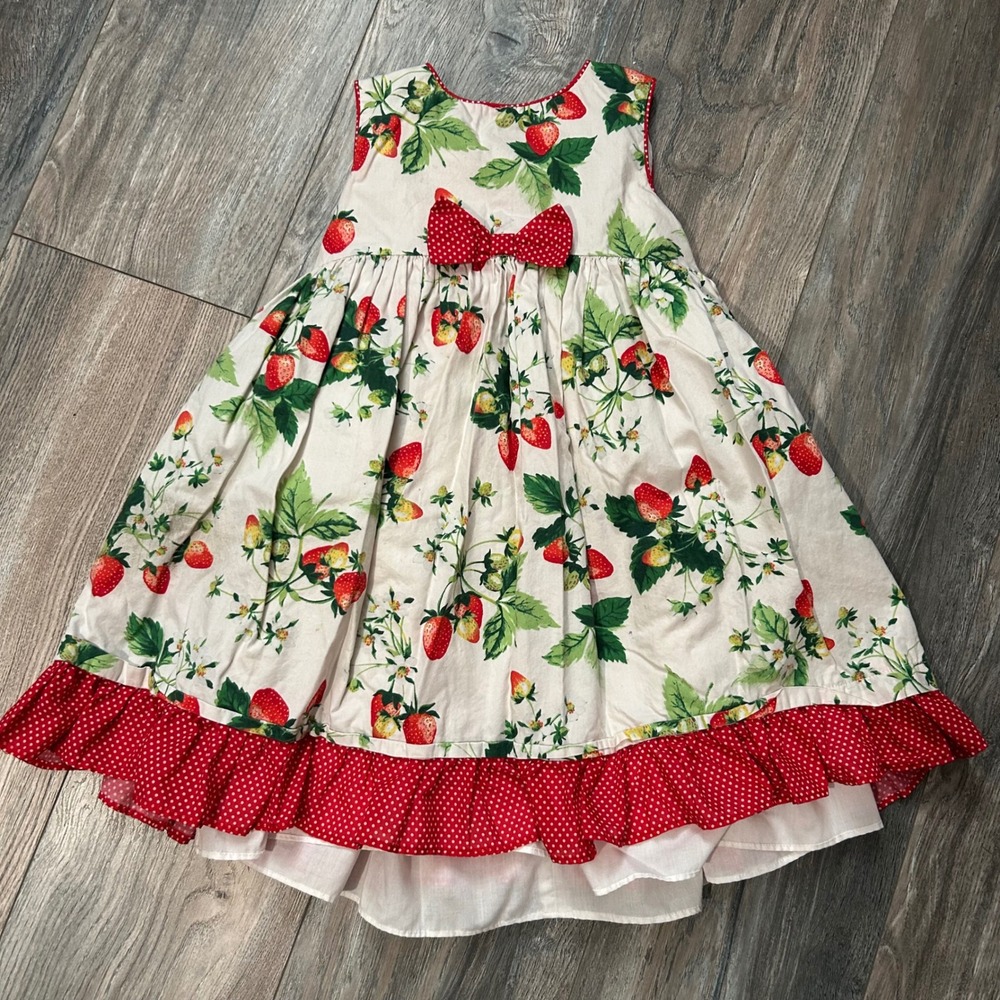 Laura Ashley London Girls Strawberry Floral Print Dress size 6X